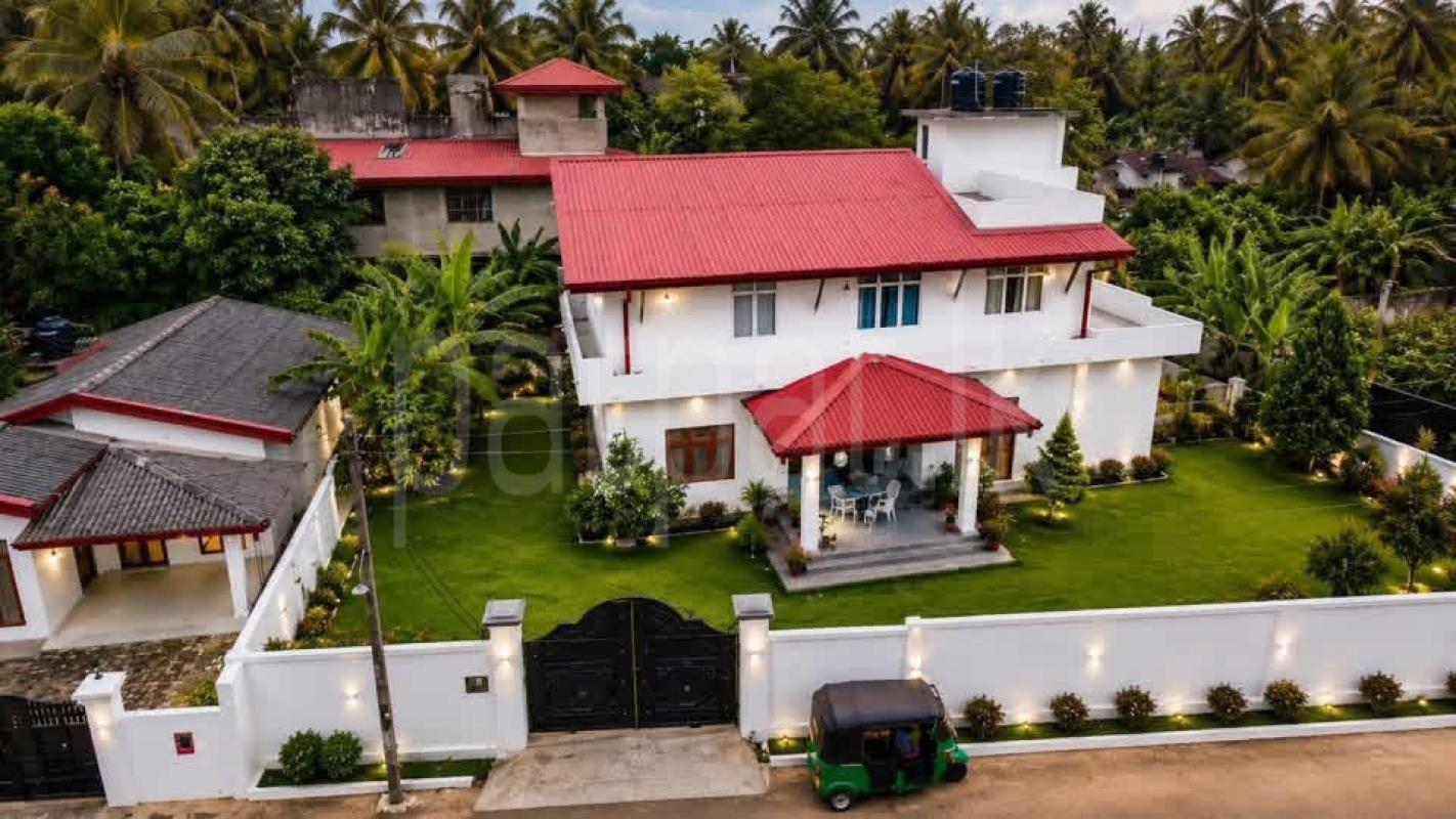 House for Sale in Nittambuwa