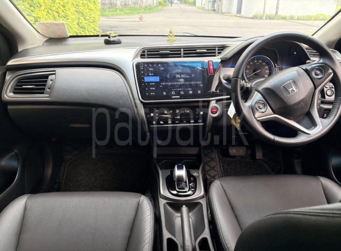 Honda Grace 2016 - பயன்படுத்தப்பட்டது கார் sale in Sri Lanka - patpat.lk