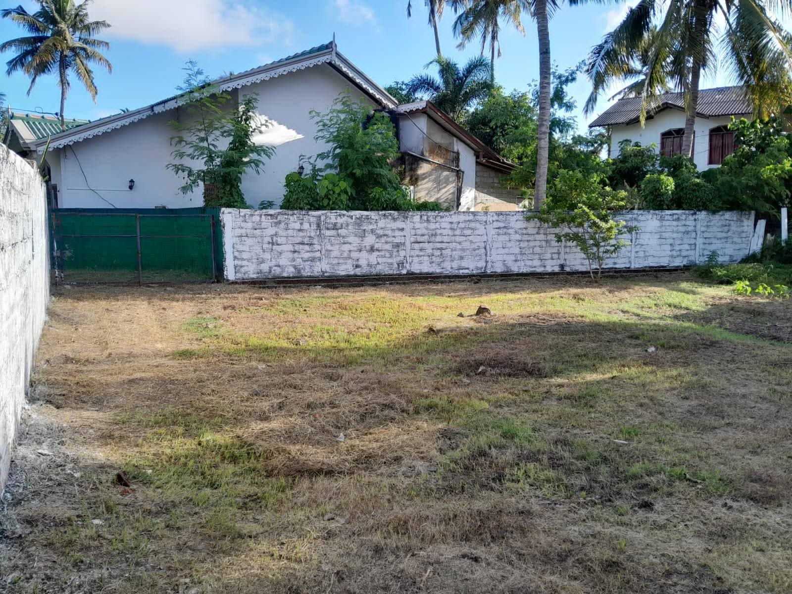 Residential Land for Sale in Divulapitiya