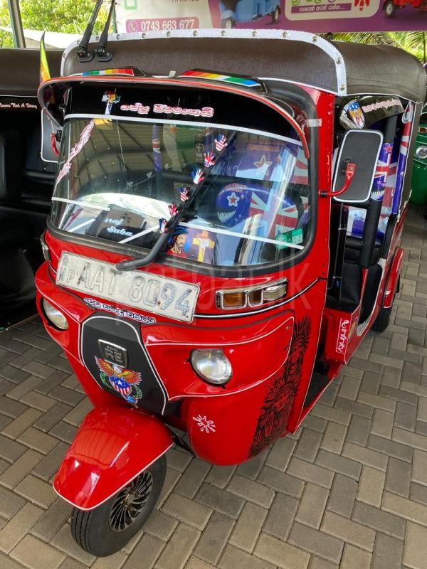 Bajaj 4 stroke 2014 - பயன்படுத்தப்பட்டது முச்சக்கர வண்டி sale in Sri Lanka - patpat.lk