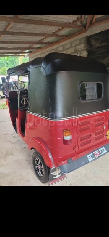 Bajaj 4 stroke 2012 - பயன்படுத்தப்பட்டது முச்சக்கர வண்டி sale in Sri Lanka - patpat.lk