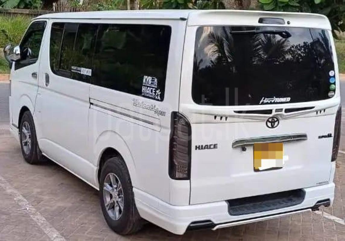 Advertisement image 4