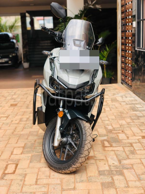 Honda ADV 2025 - பயன்படுத்தப்பட்டது பைக் sale in Sri Lanka - patpat.lk
