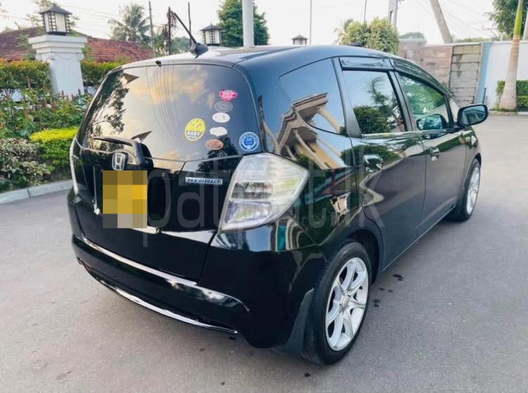 Advertisement image 3