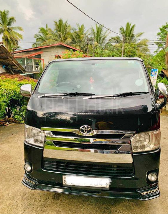 Toyota Hiace 2012 - பயன்படுத்தப்பட்டது வேன் sale in Sri Lanka - patpat.lk