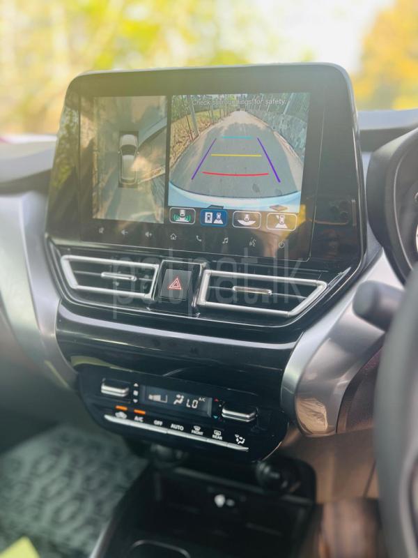 Advertisement image 6