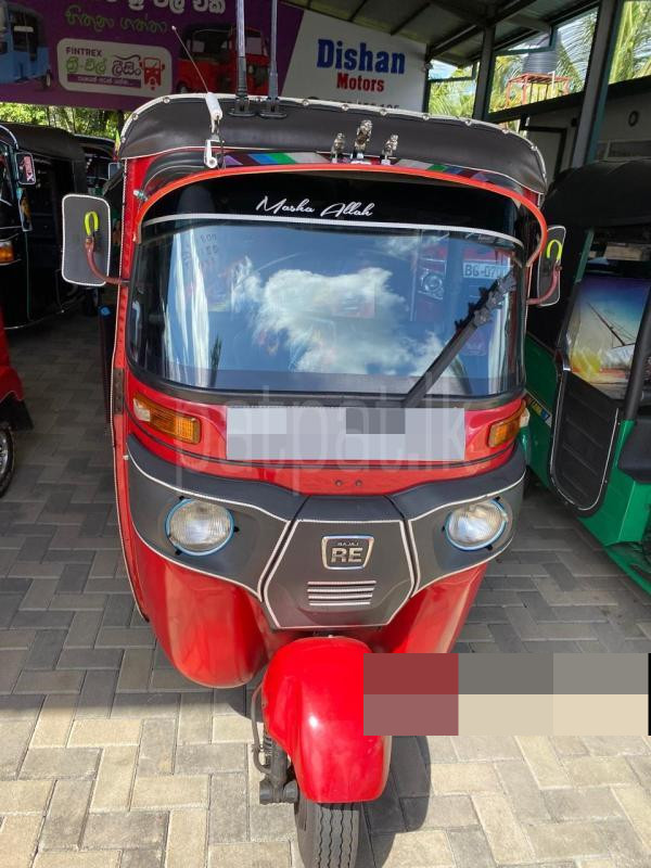 Bajaj 4 stroke 2015 - பயன்படுத்தப்பட்டது முச்சக்கர வண்டி sale in Sri Lanka - patpat.lk