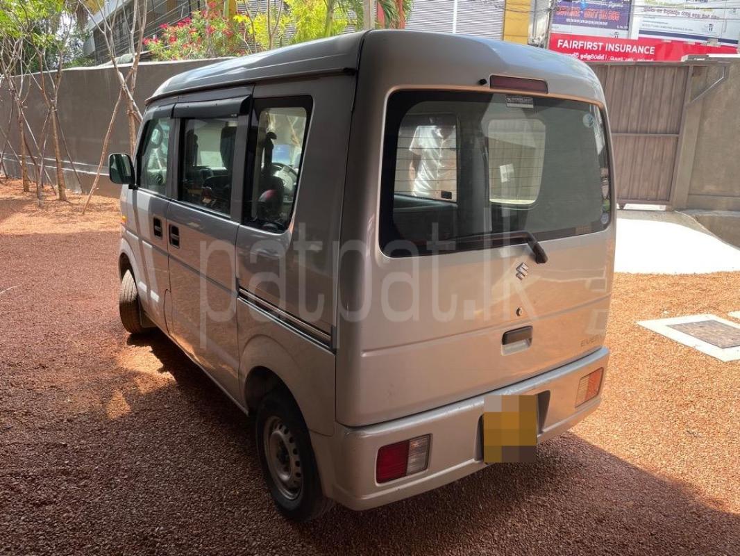 Advertisement image 3