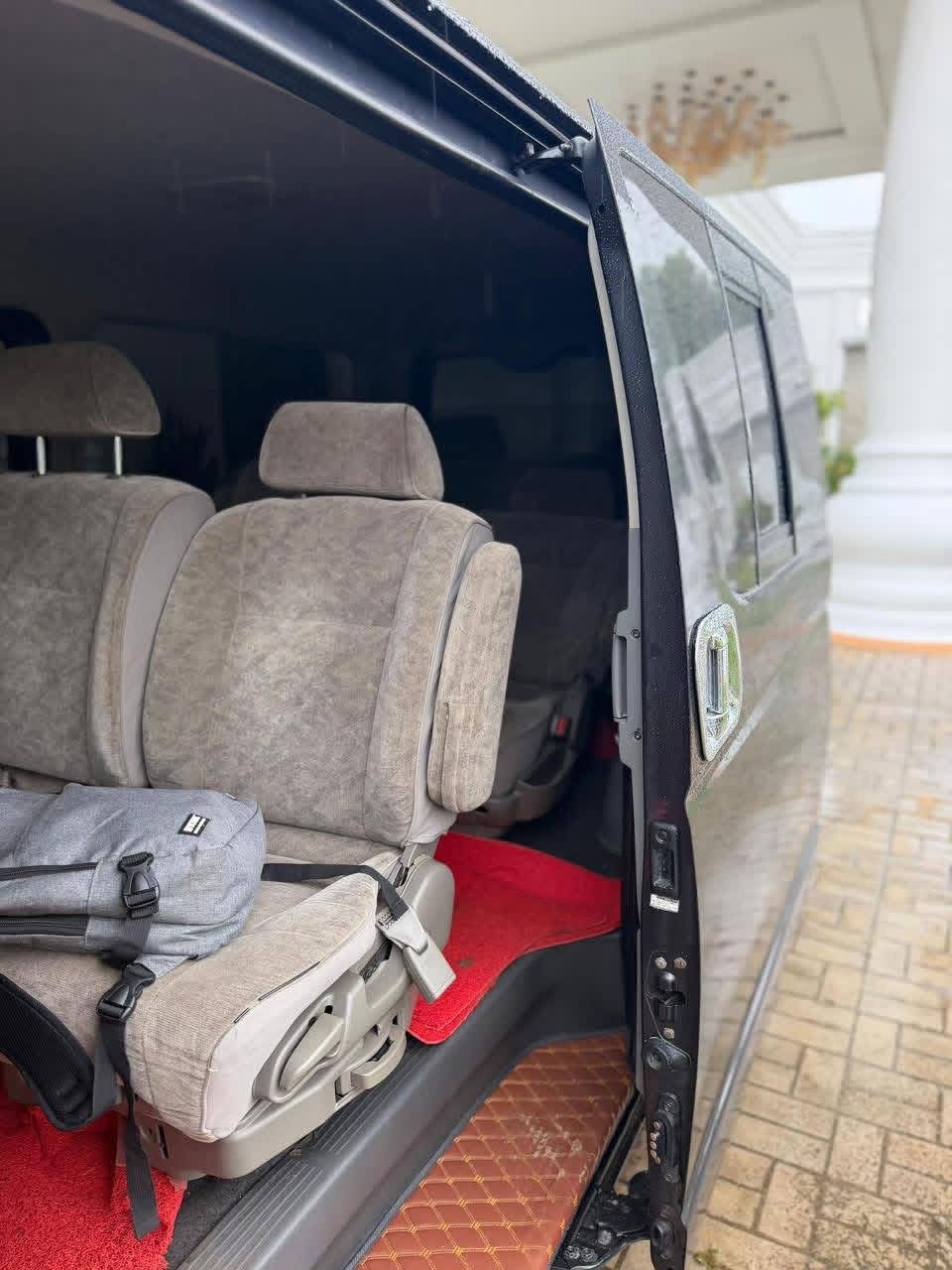 Toyota Hiace 2007 - மறுசீரமைக்கப்பட்டது வேன் sale in Sri Lanka - patpat.lk