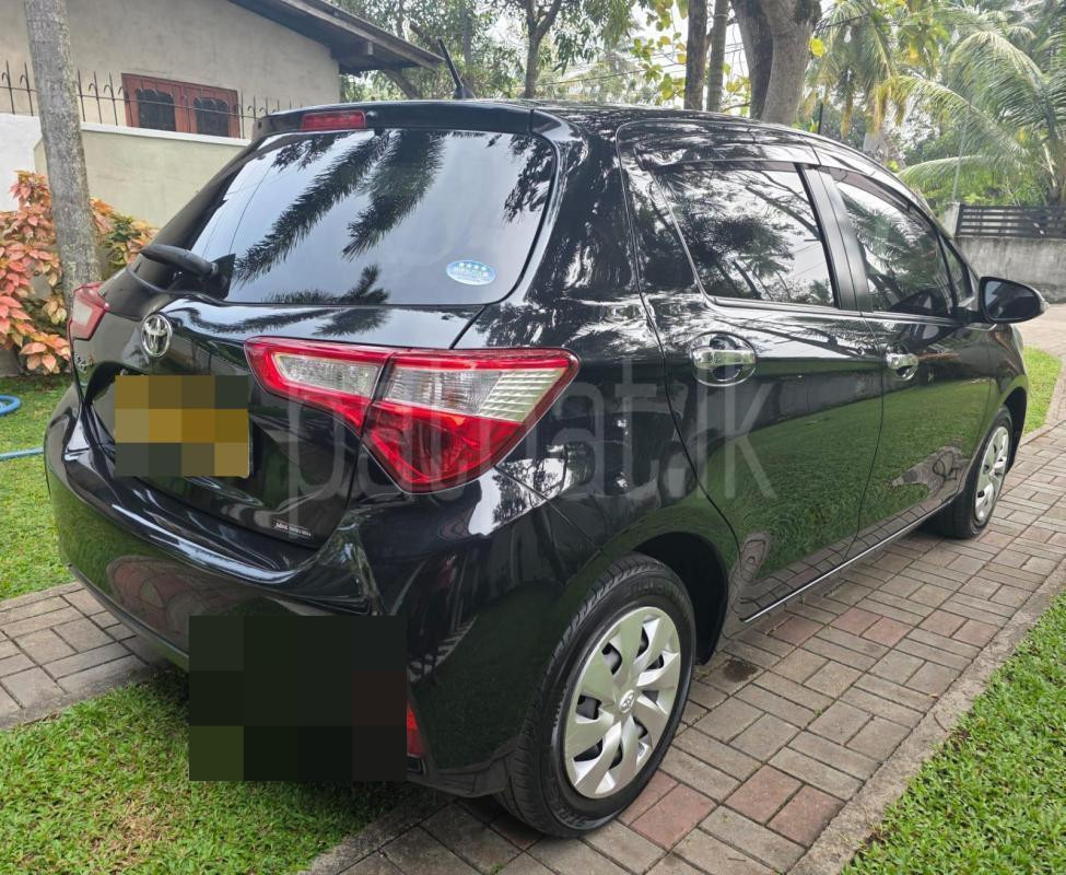 Toyota Vitz 2018 - பயன்படுத்தப்பட்டது கார் sale in Sri Lanka - patpat.lk