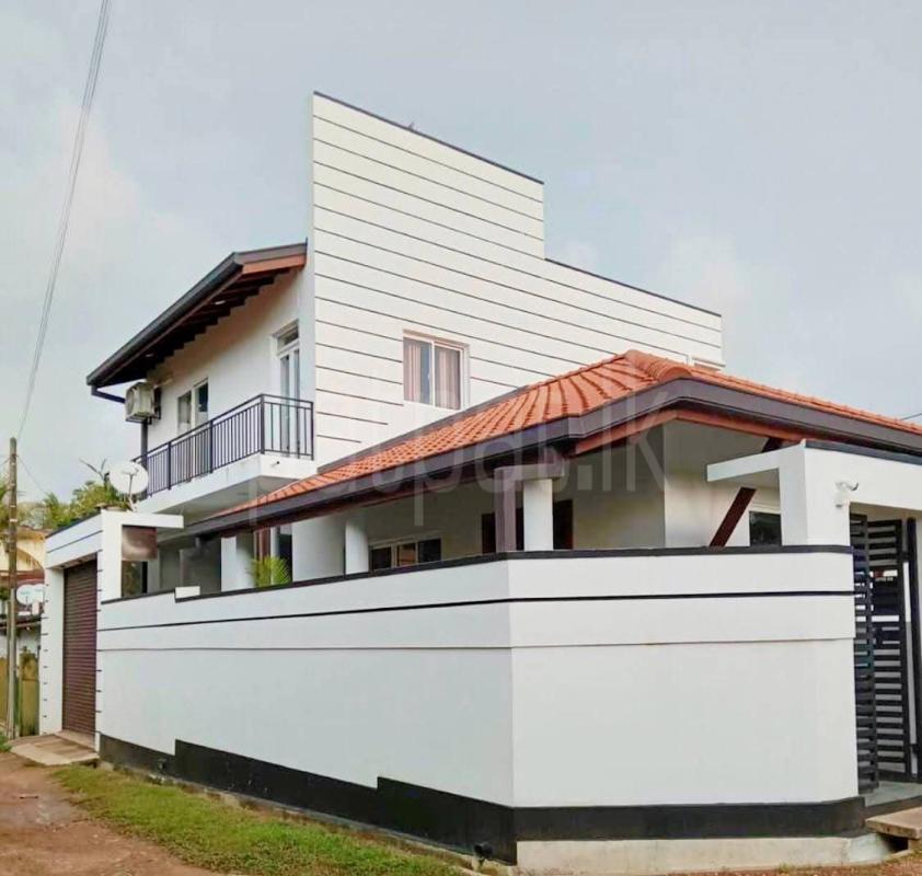 House for Sale in Moratuwa ads-image-1