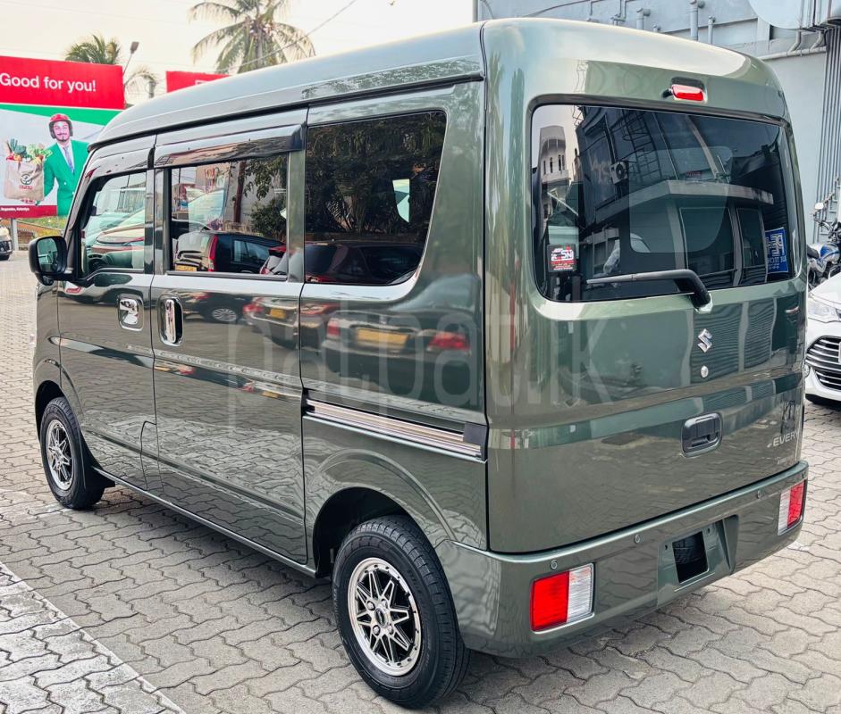 Advertisement image 5