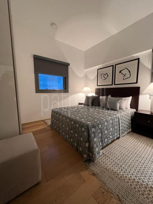 Furnished Apartment for Rent in Slave Island (Colombo 02)