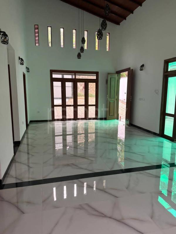 House for Sale in Kadawatha