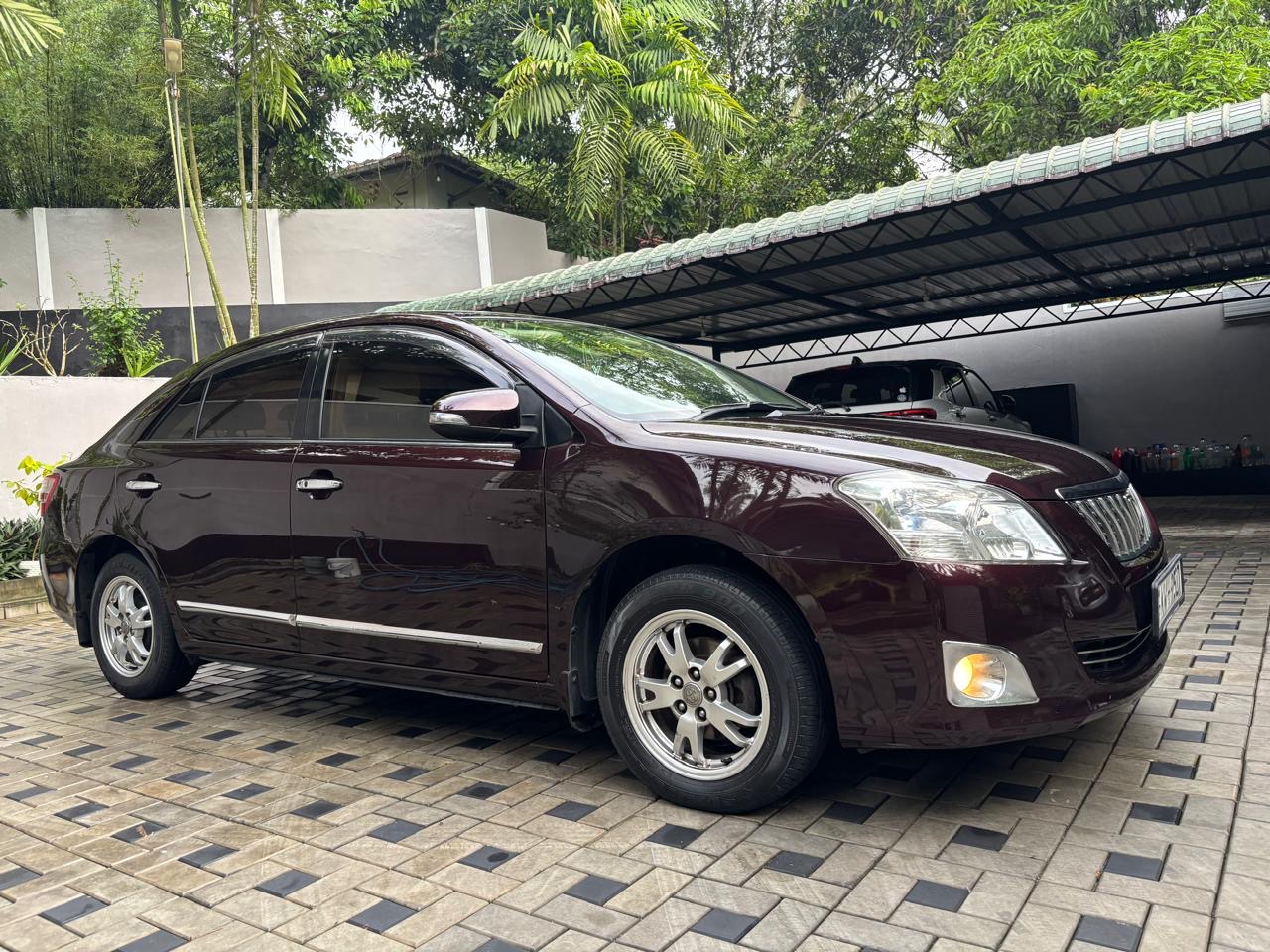 Toyota Premio 2013 - பயன்படுத்தப்பட்டது கார் sale in Sri Lanka - patpat.lk