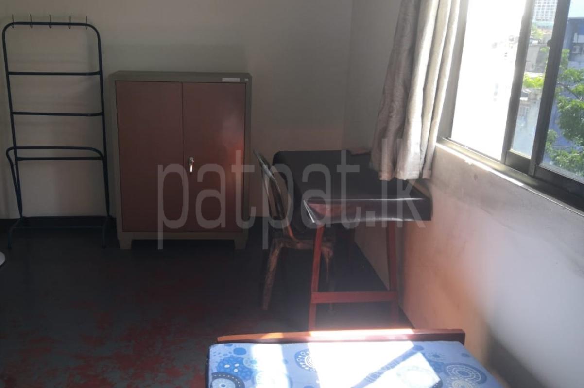 Room for Rent in Maradana (Colombo 10)