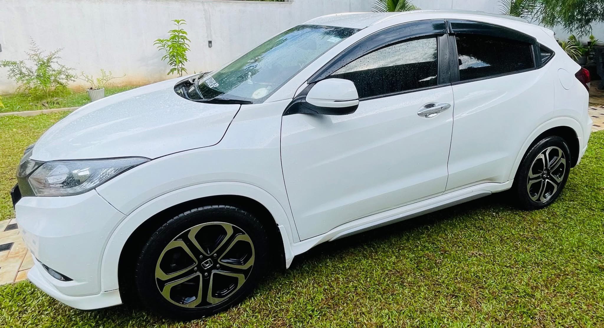 Honda Vezel 2014 - மறுசீரமைக்கப்பட்டது SUV sale in Sri Lanka - patpat.lk