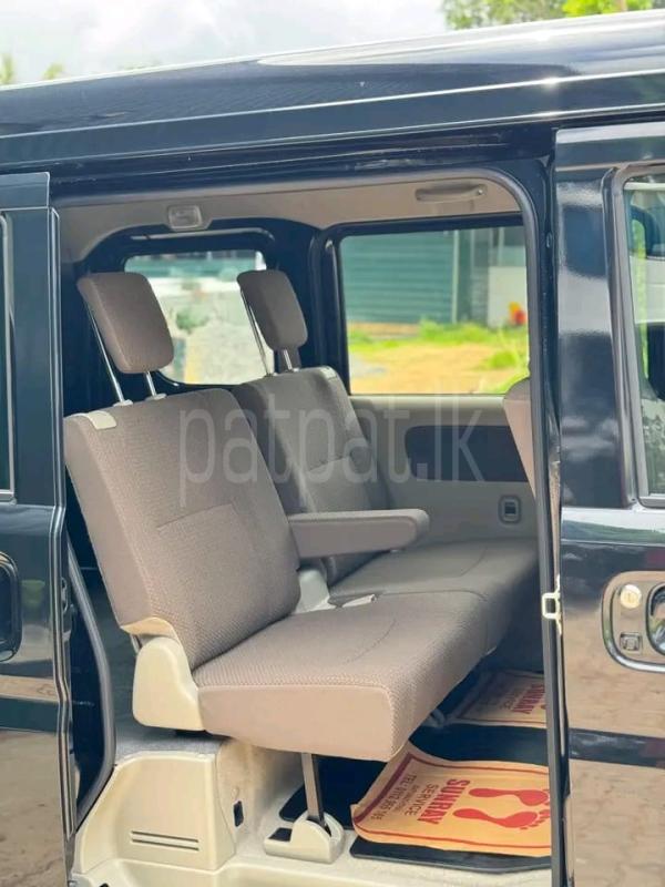 Advertisement image 4