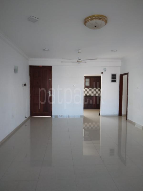 Unfurnished Apartment for Sale in Wellawatta (Colombo 06)