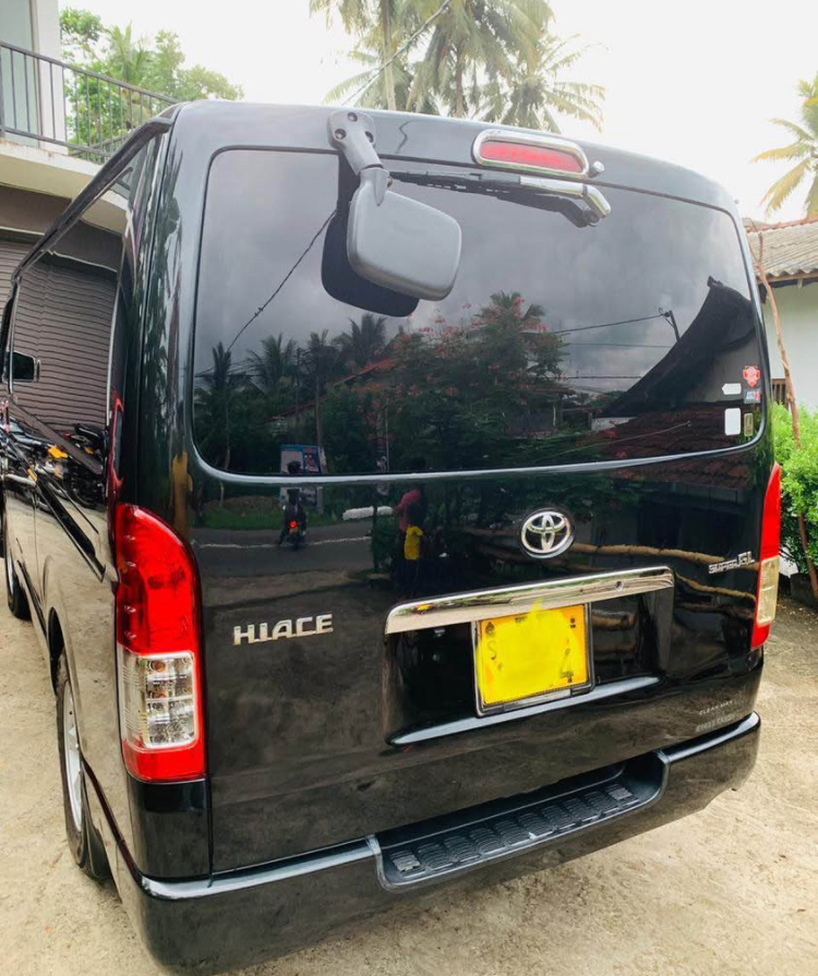 Toyota Hiace 2013 - பயன்படுத்தப்பட்டது வேன் sale in Sri Lanka - patpat.lk