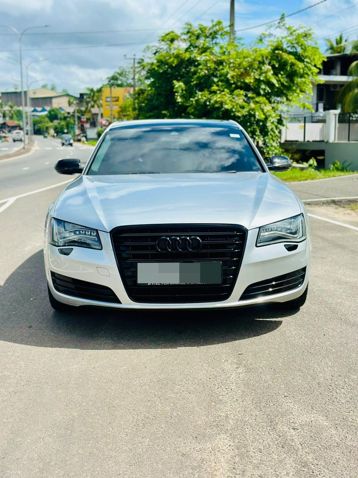 Audi A8 2013 - பயன்படுத்தப்பட்டது கார் sale in Sri Lanka - patpat.lk