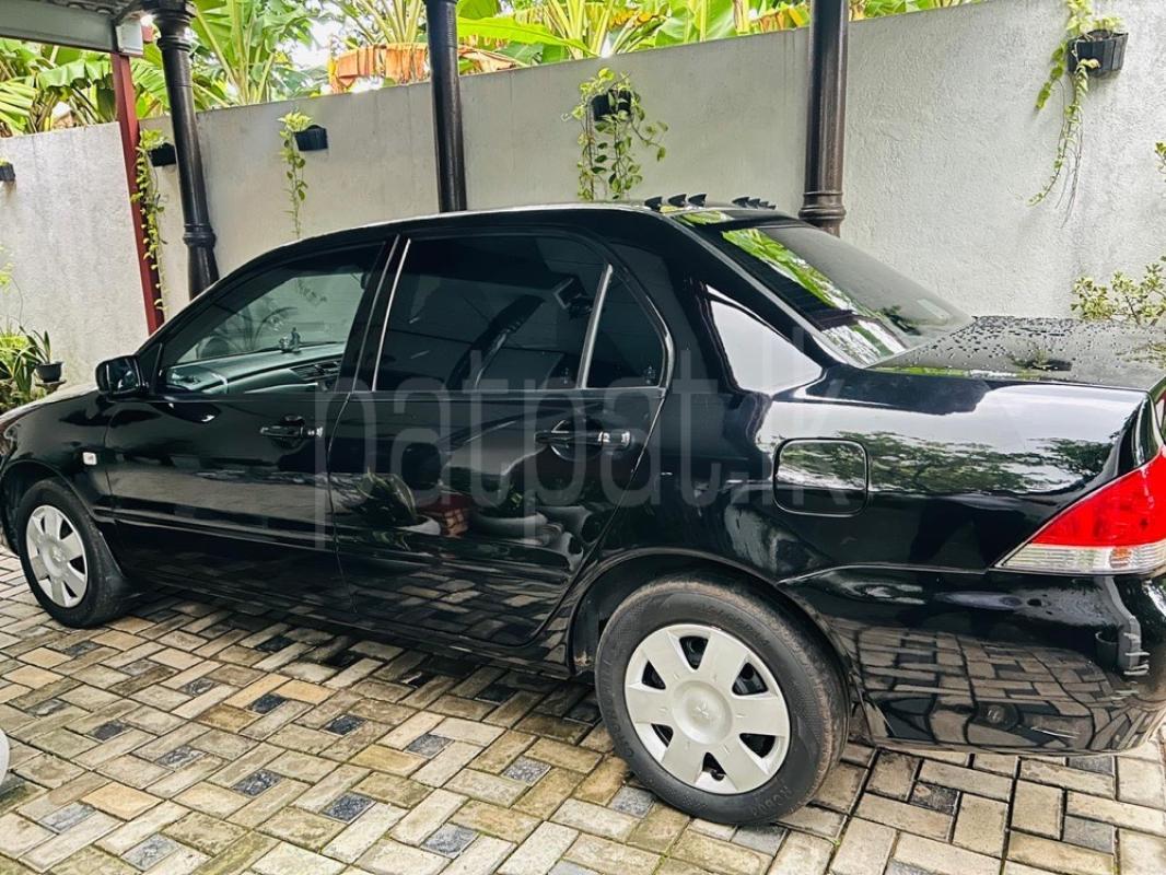 Advertisement image 2