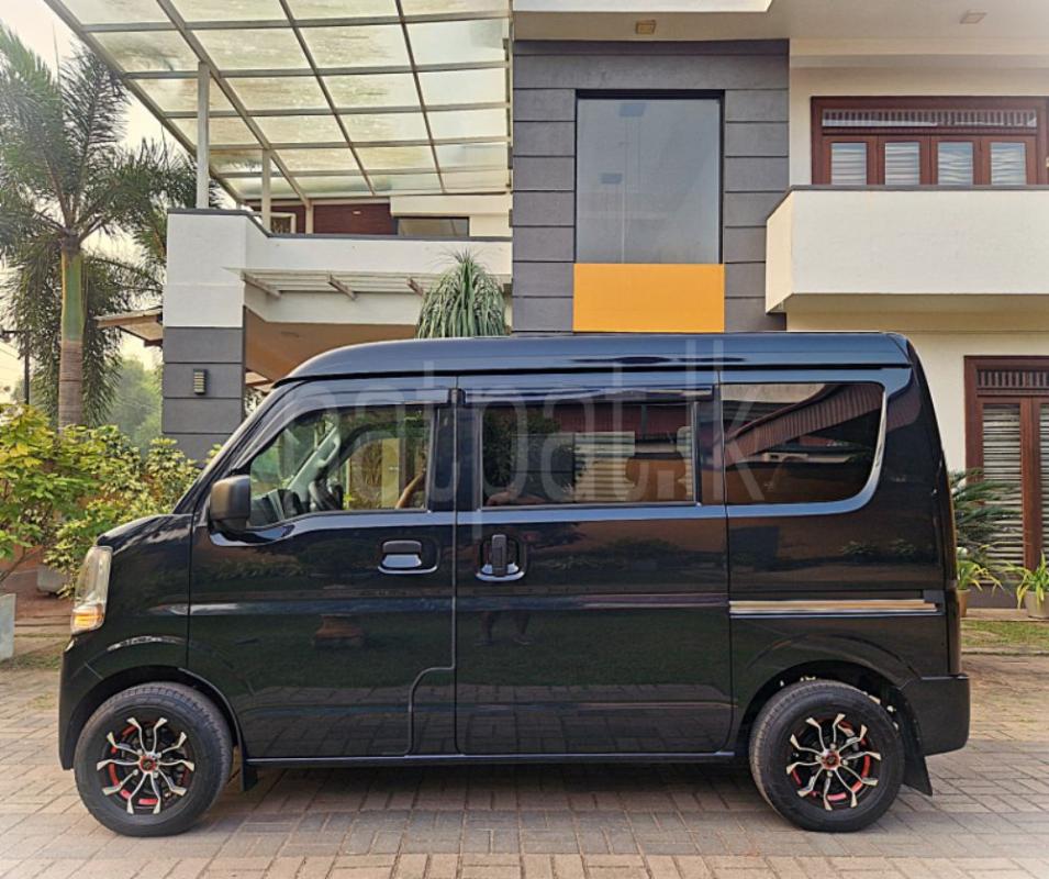 Advertisement image 3