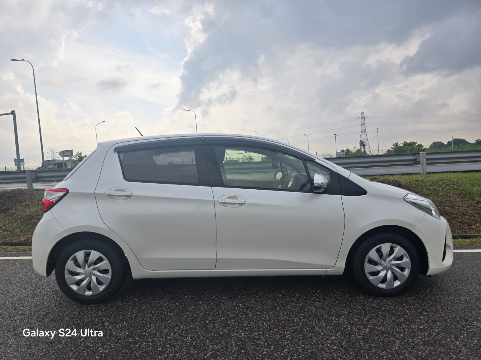 Toyota Vitz 2018 - Used Car sale in Sri Lanka - patpat.lk