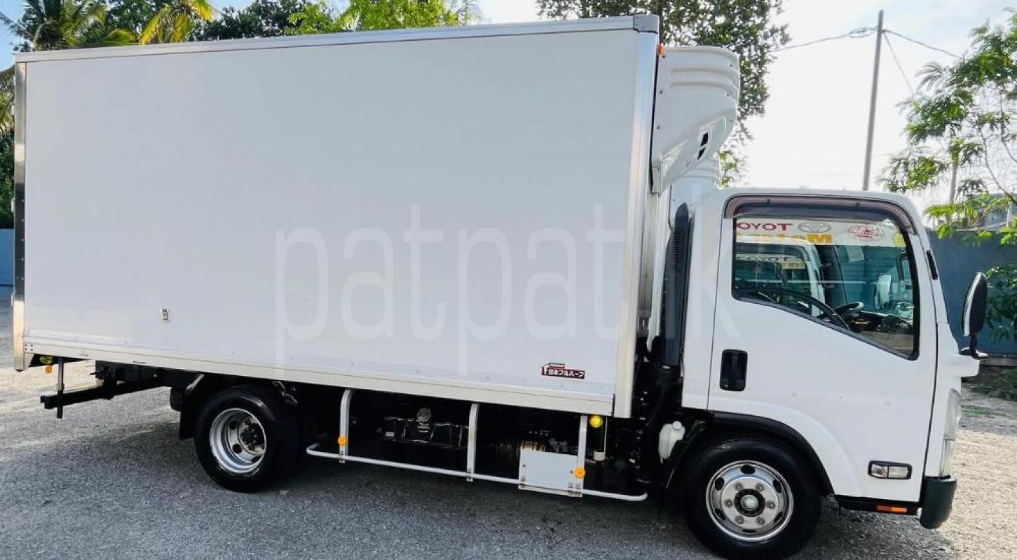 Isuzu ELF 2016 - மறுசீரமைக்கப்பட்டது டிரக் sale in Sri Lanka - patpat.lk