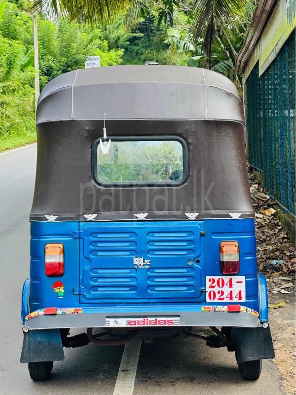 Advertisement image 6