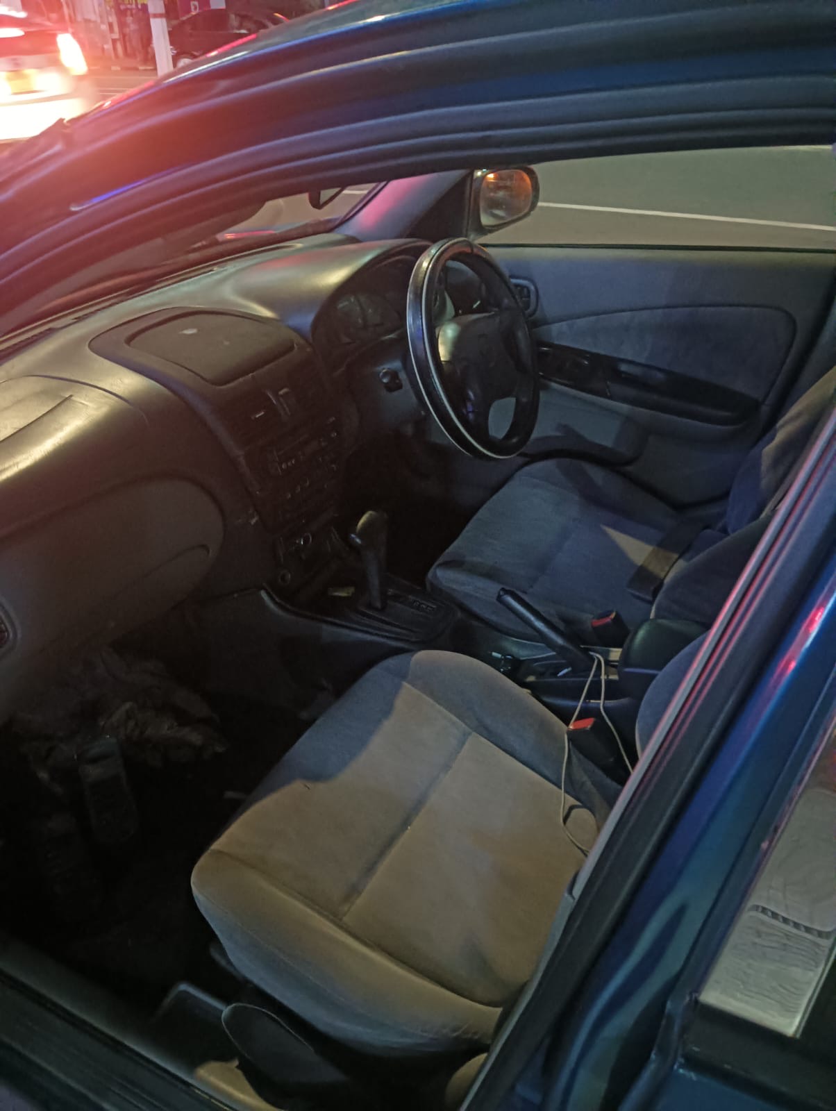 Nissan Sunny 2000 - பயன்படுத்தப்பட்டது கார் sale in Sri Lanka - patpat.lk
