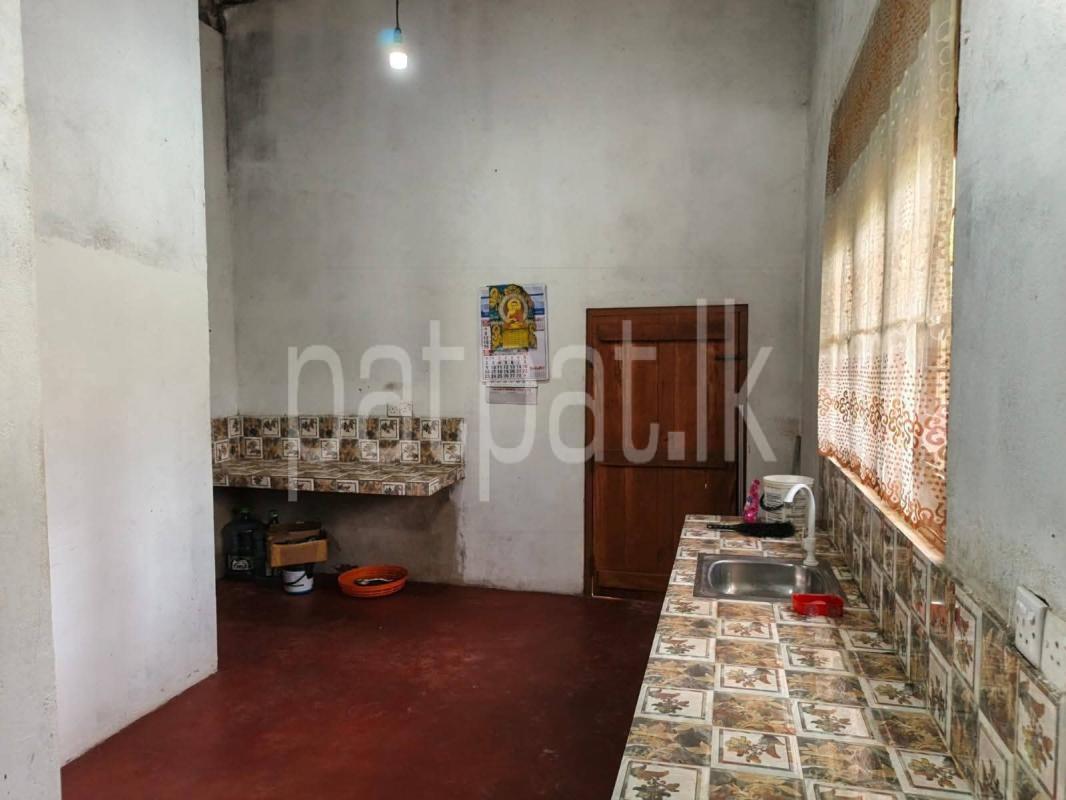 House for Sale in Veyangoda