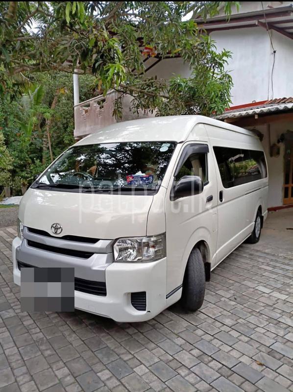 Toyota Hiace 2016 - பயன்படுத்தப்பட்டது வேன் sale in Sri Lanka - patpat.lk