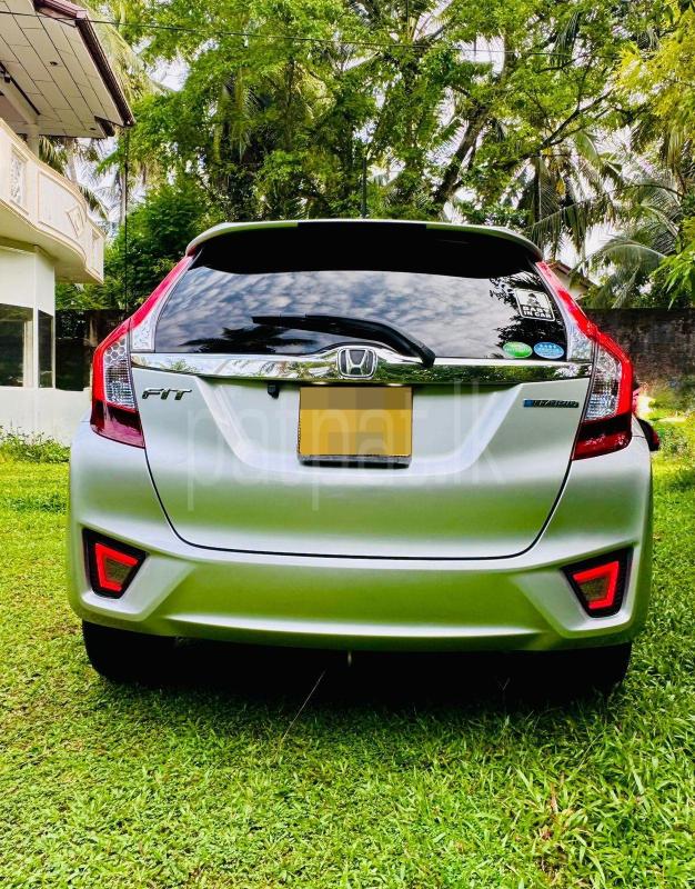 Honda Fit 2014 - பயன்படுத்தப்பட்டது கார் sale in Sri Lanka - patpat.lk