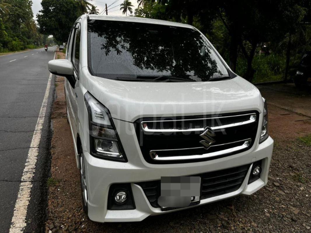Suzuki Wagon R 2018 - பயன்படுத்தப்பட்டது கார் sale in Sri Lanka - patpat.lk