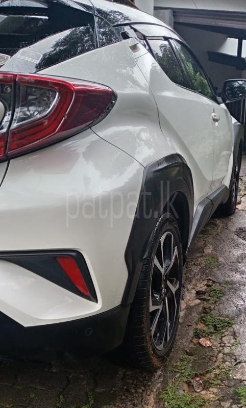 Toyota CHR 2018 - பயன்படுத்தப்பட்டது SUV sale in Sri Lanka - patpat.lk