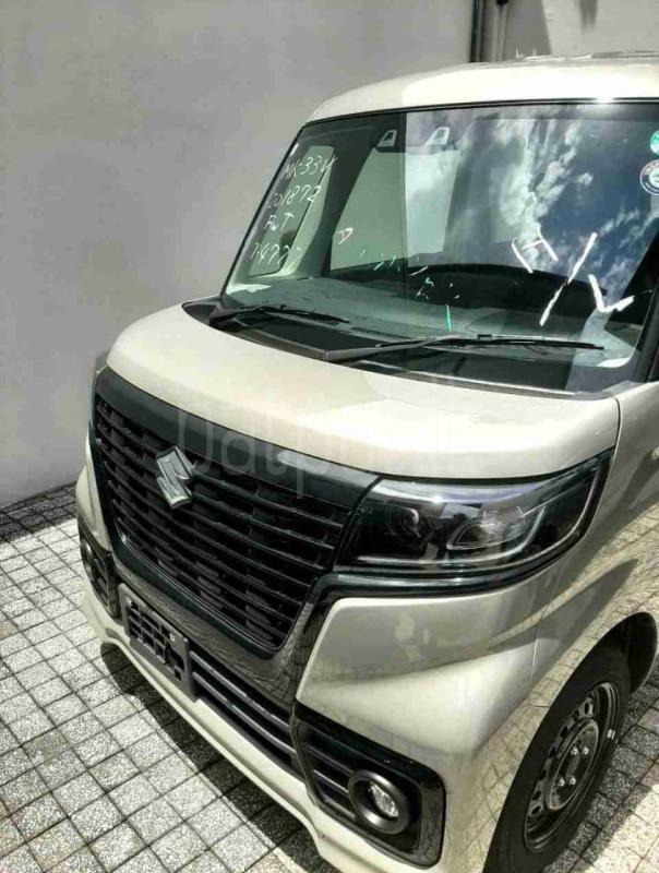 Advertisement image 1