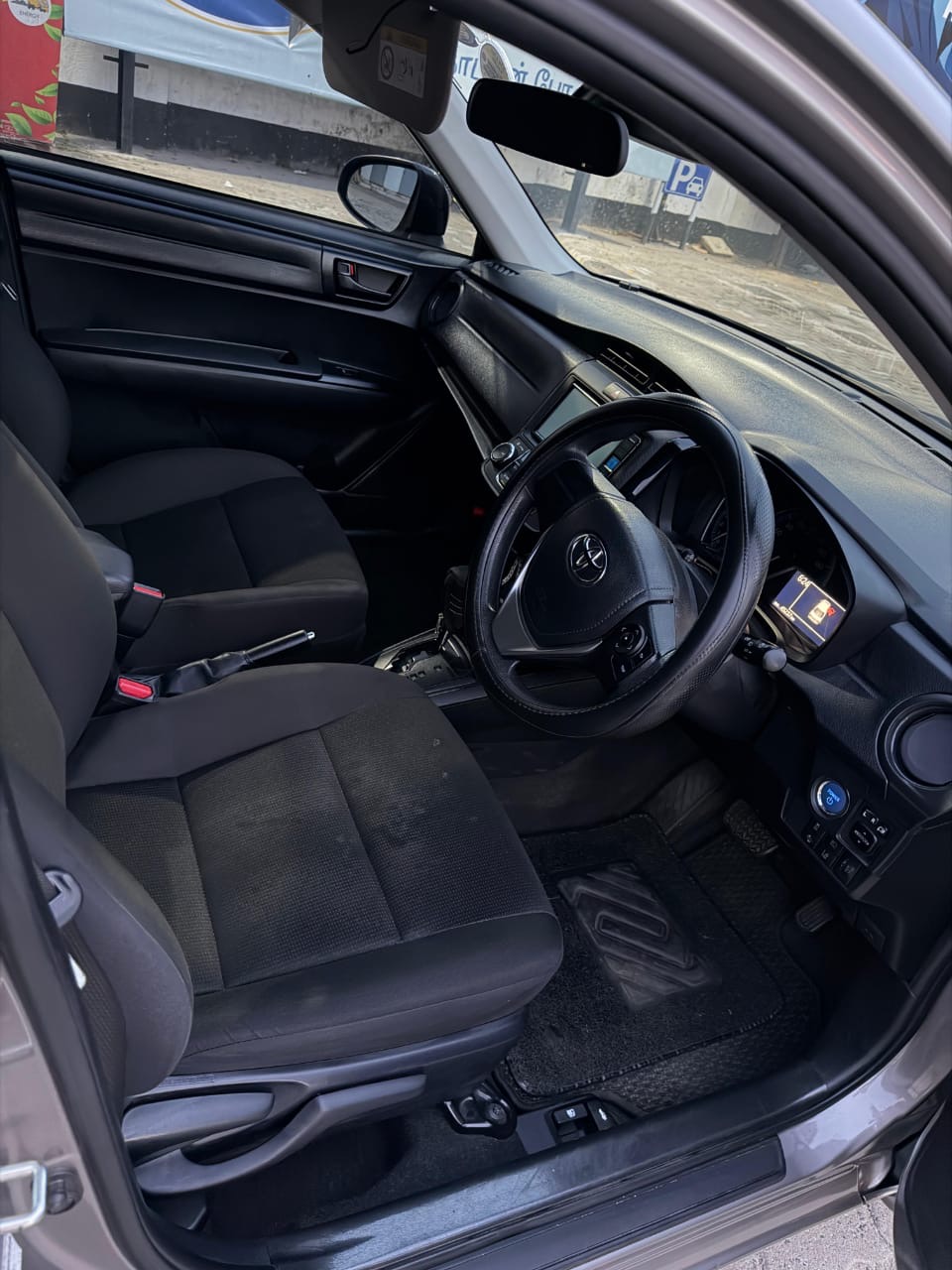 Toyota Axio 2024 - Used Car sale in Sri Lanka - patpat.lk