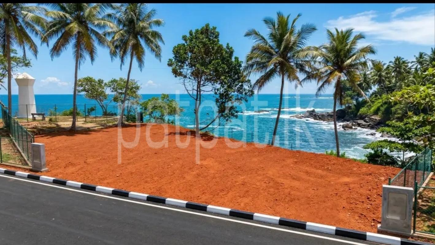 Residential Land for Sale in Devinuwara (Dondra)