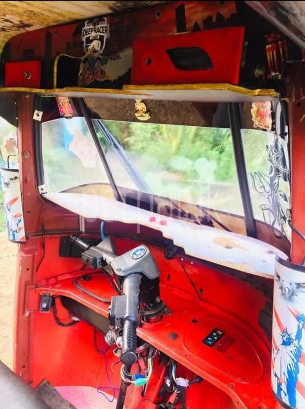 Advertisement image 5