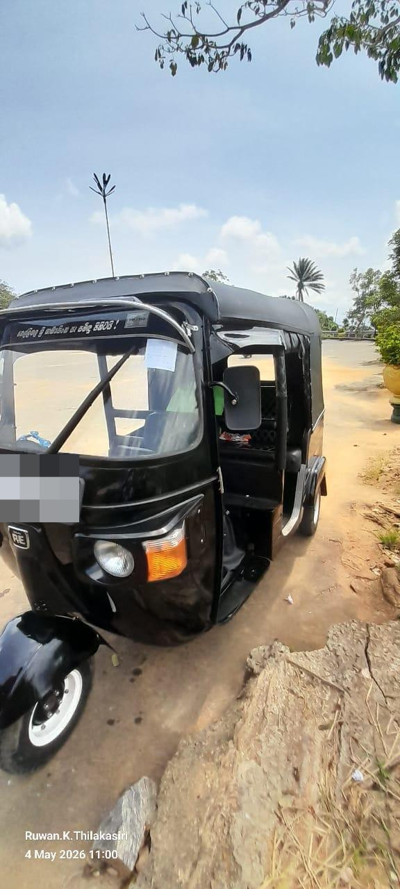 Bajaj Three Wheel 2010 - பயன்படுத்தப்பட்டது முச்சக்கர வண்டி sale in Sri Lanka - patpat.lk