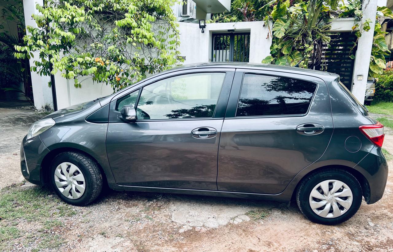 Toyota Vitz 2017 - Used Car sale in Sri Lanka - patpat.lk