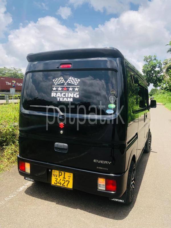 Advertisement image 1