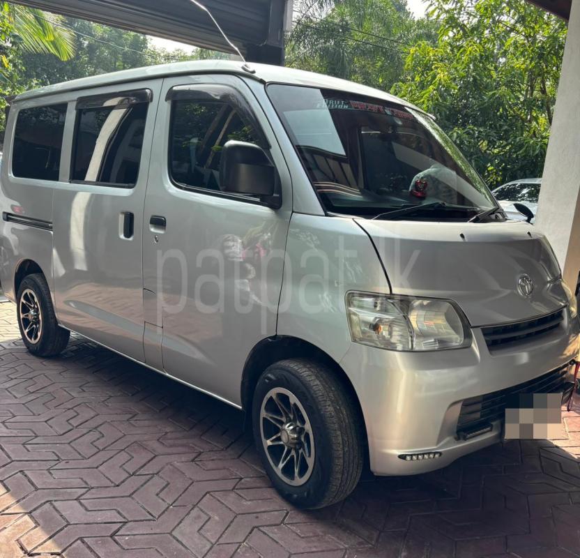 Advertisement image 3