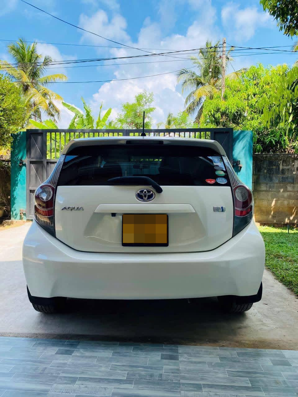 Toyota Aqua 2014 - Used Car sale in Sri Lanka - patpat.lk