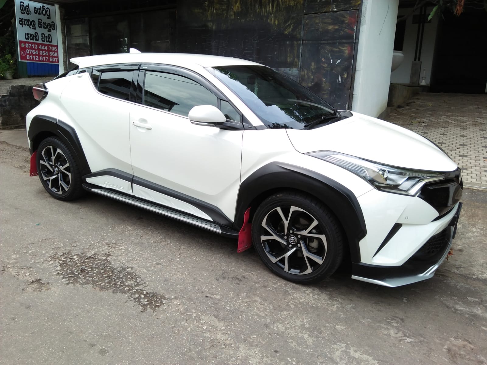 Toyota CHR 2020 - Used SUV sale in Sri Lanka - patpat.lk