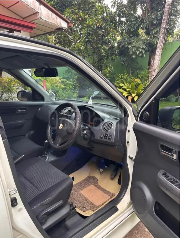 Advertisement image 6