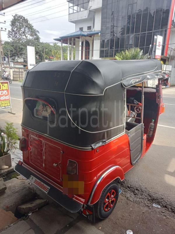 Bajaj 4 stroke 2009 - Used Three wheeler sale in Sri Lanka - patpat.lk