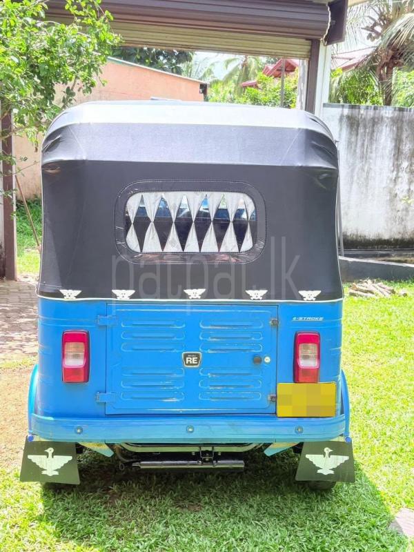 Bajaj Three Wheel 2021 - பயன்படுத்தப்பட்டது முச்சக்கர வண்டி sale in Sri Lanka - patpat.lk