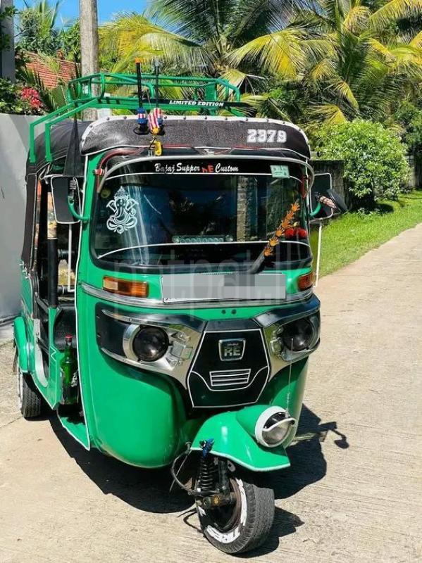 Bajaj Three Wheel 2015 - භාවිතා කරන ලද ත්‍රිරෝද රථය sale in Sri Lanka - patpat.lk
